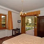 Cecco Di Nara Apartmanhotel Massarosa