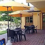Cecco Di Nara Aparthotel
