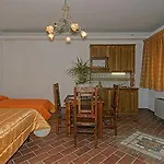 Cecco Di Nara Apartmanhotel Massarosa