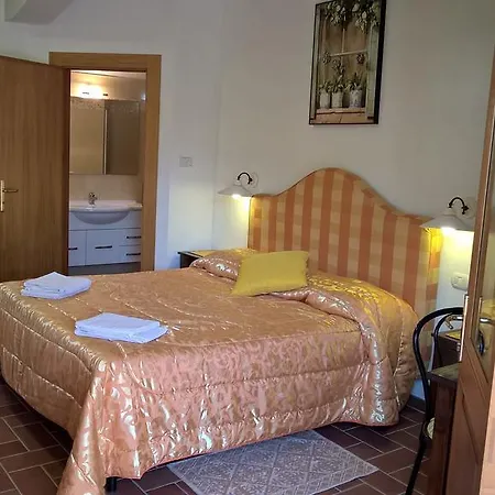 Cecco Di Nara Hotel Massarosa