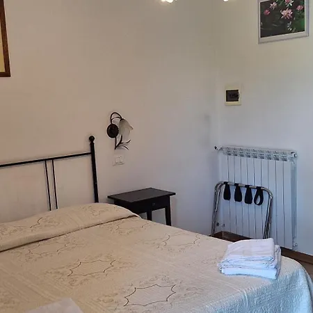 Cecco Di Nara Aparthotel Massarosa