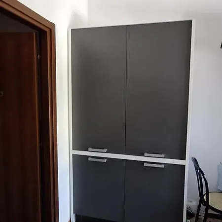 Aparthotel Cecco Di Nara