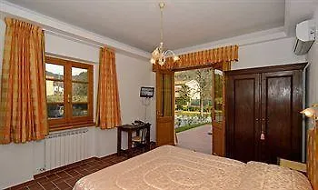 Cecco Di Nara Aparthotel Massarosa
