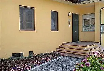 Cecco Di Nara Aparthotel