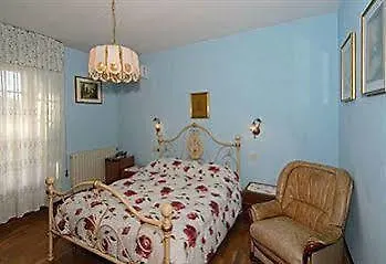 Cecco Di Nara Aparthotel Massarosa